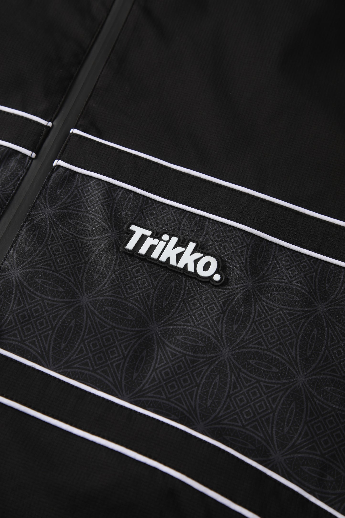 ARABIC WATERPROOF SHELL JACKET