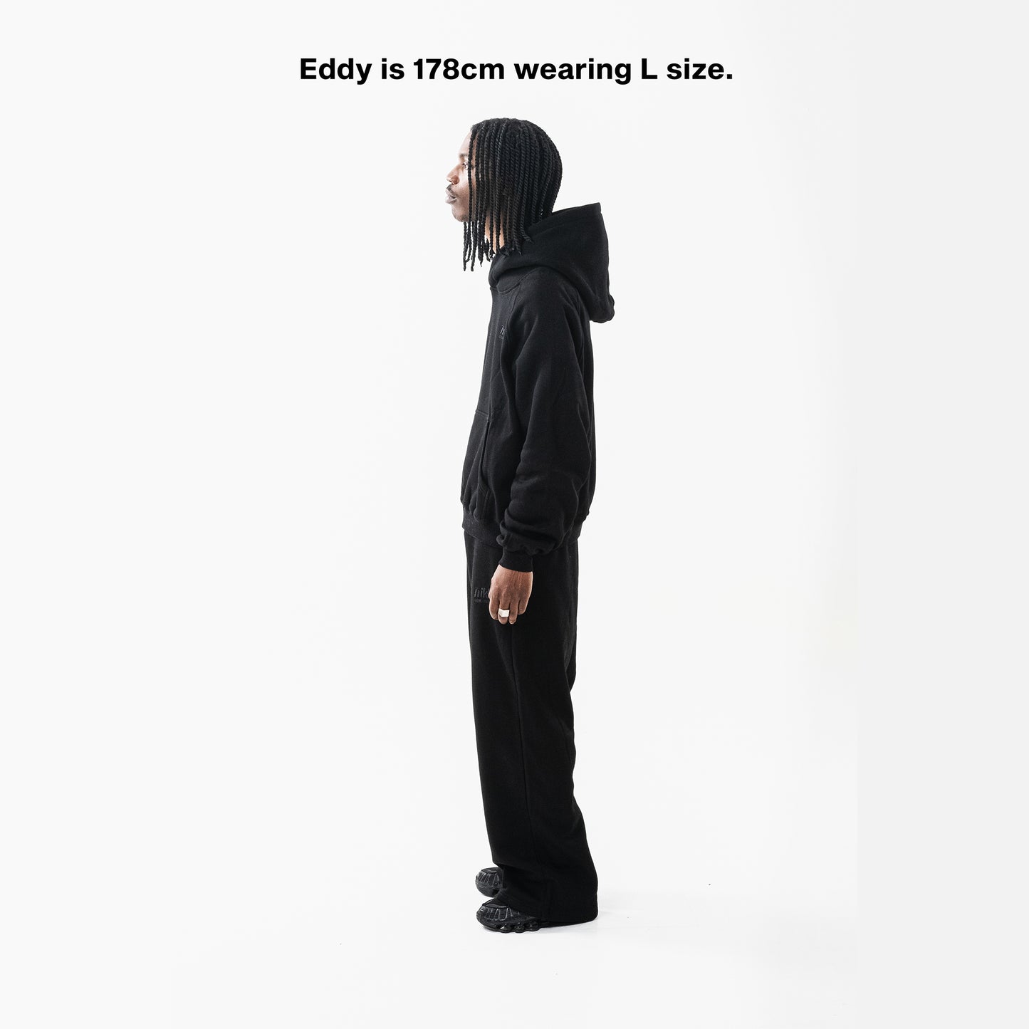BLACK CORE HOODIE