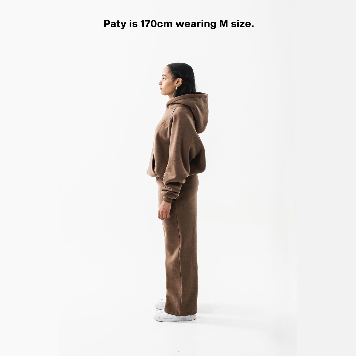 BROWN CORE SWEATPANTS