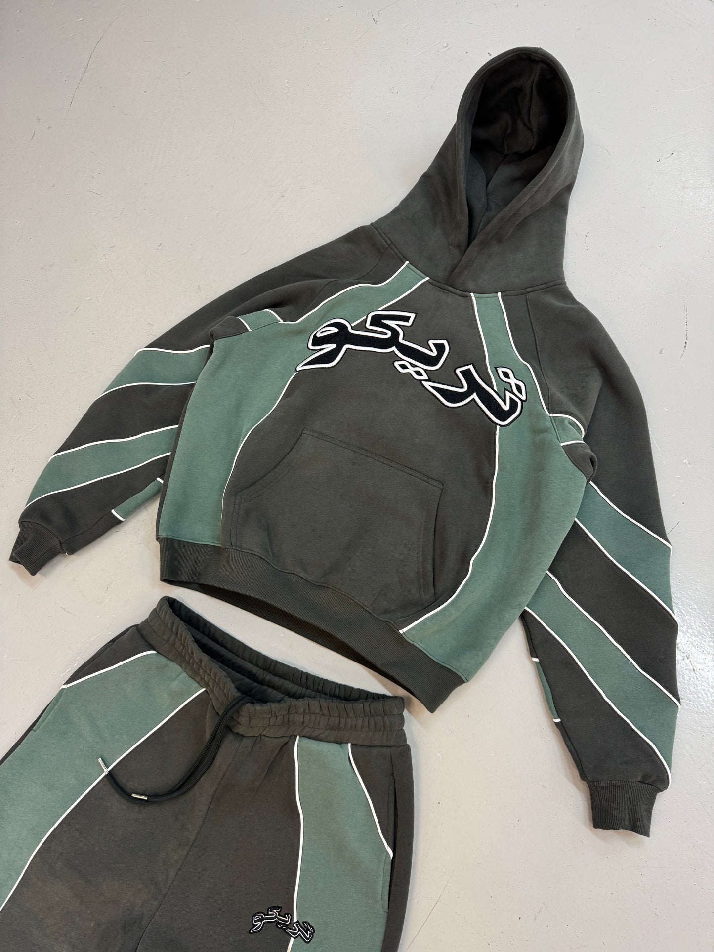 ARABIC LOGO HOODIE